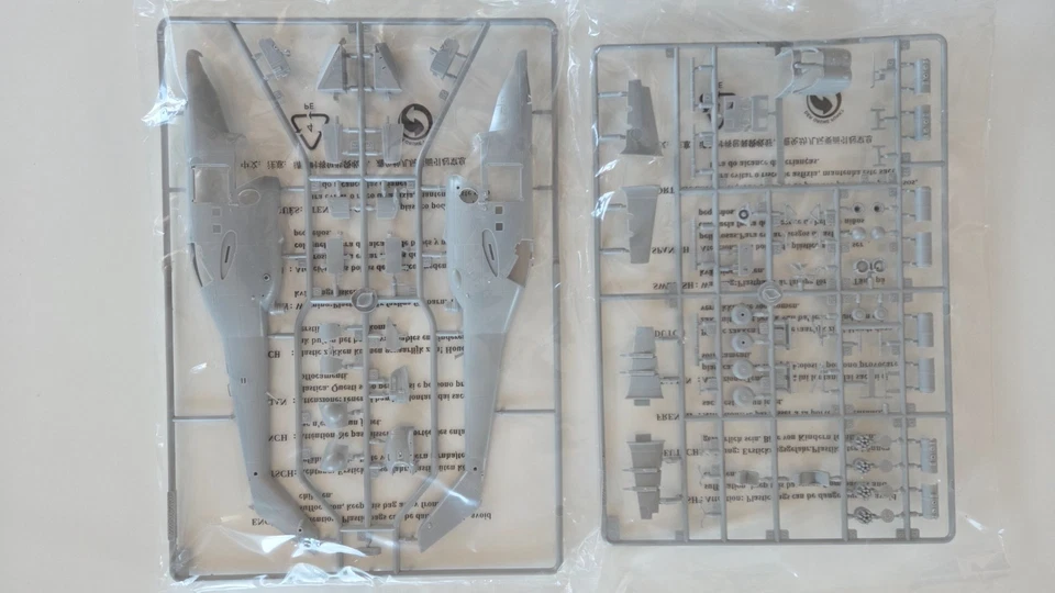 HOBBY BOSS: Mi-24V Hind-E 1/72 (87220) condizioni perfette - Immagine 3 di 4