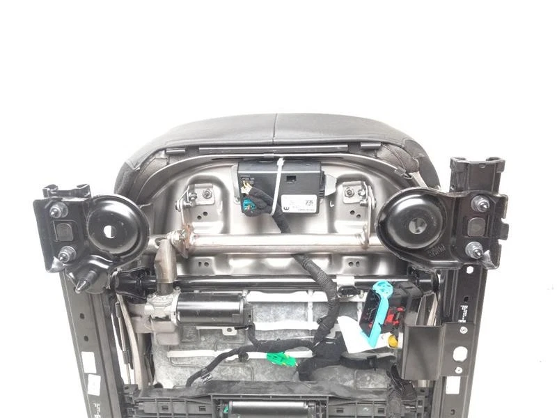 Cojín inferior del asiento del conductor con oruga se adapta a FIAT 500X LOUNGE 2014-2017 OEM Foto 2 de 4