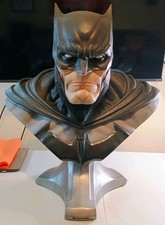 Sideshow Batman Life Size Bust Limited Editio...