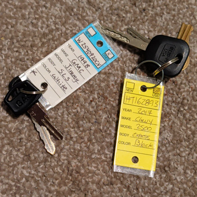 Two Sets Of Aftermarket Keys For Chevrolet And GMC. 2017 2500 And 1998 SLS