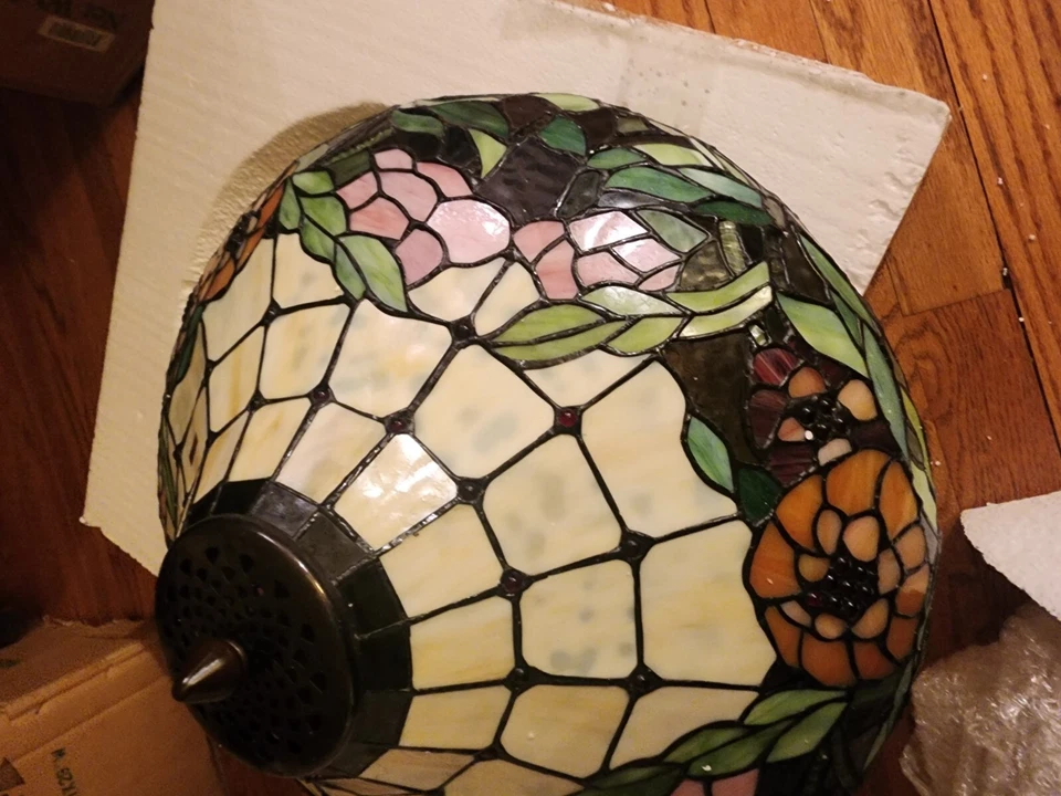 Tiffany STYLE Stained Glass Ceiling Pendant Light Fixture Single Hanging Lamp - Image 4 of 4