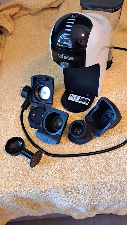 Ufesa Bellagio Multikapsel-Kaffeemaschine 3-in-1 , 1400W Nespresso Dolche Gusto