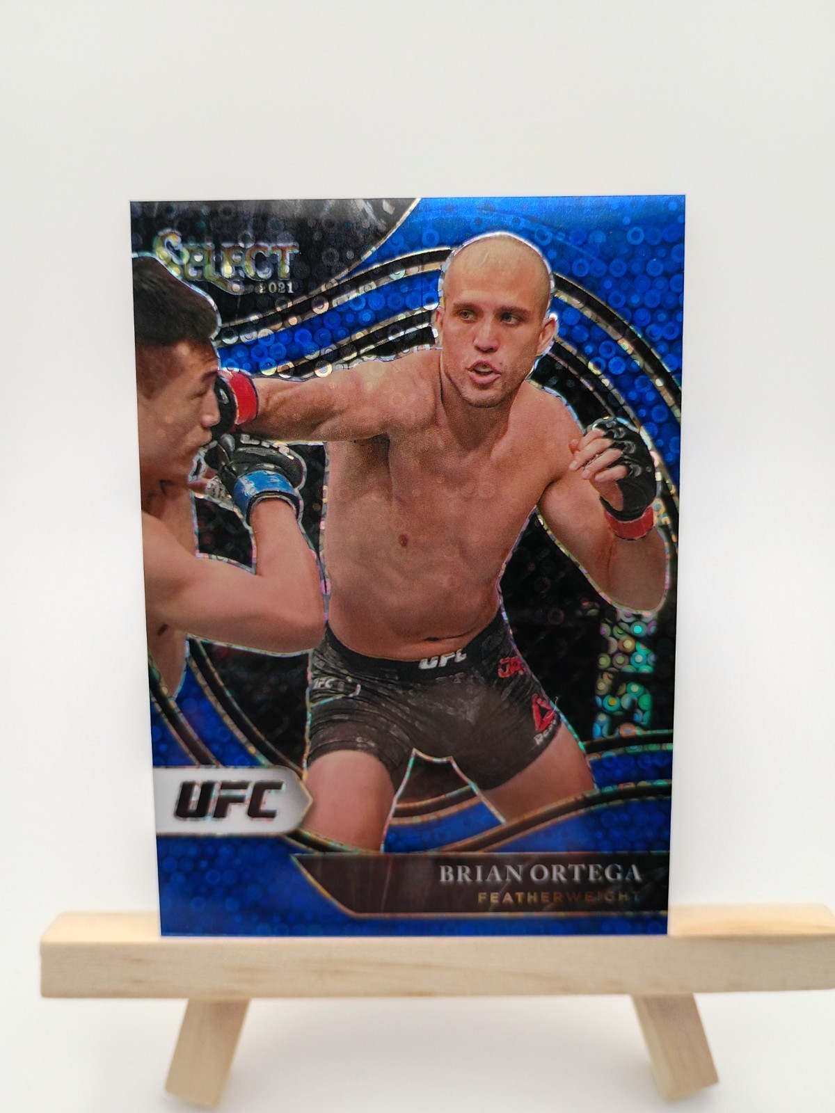 2021 Panini Select UFC H2 BRIAN ORTEGA BLUE Disco Prizm #230 SP OCTAGONSIDE /99
