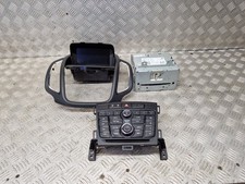 VAUXHALL ZAFIRA C SAT NAV CD HEAD UNIT 84026623 TOURER 2015