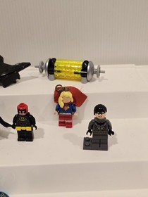 Lego Batman Super Hero Figures and Accessories Set