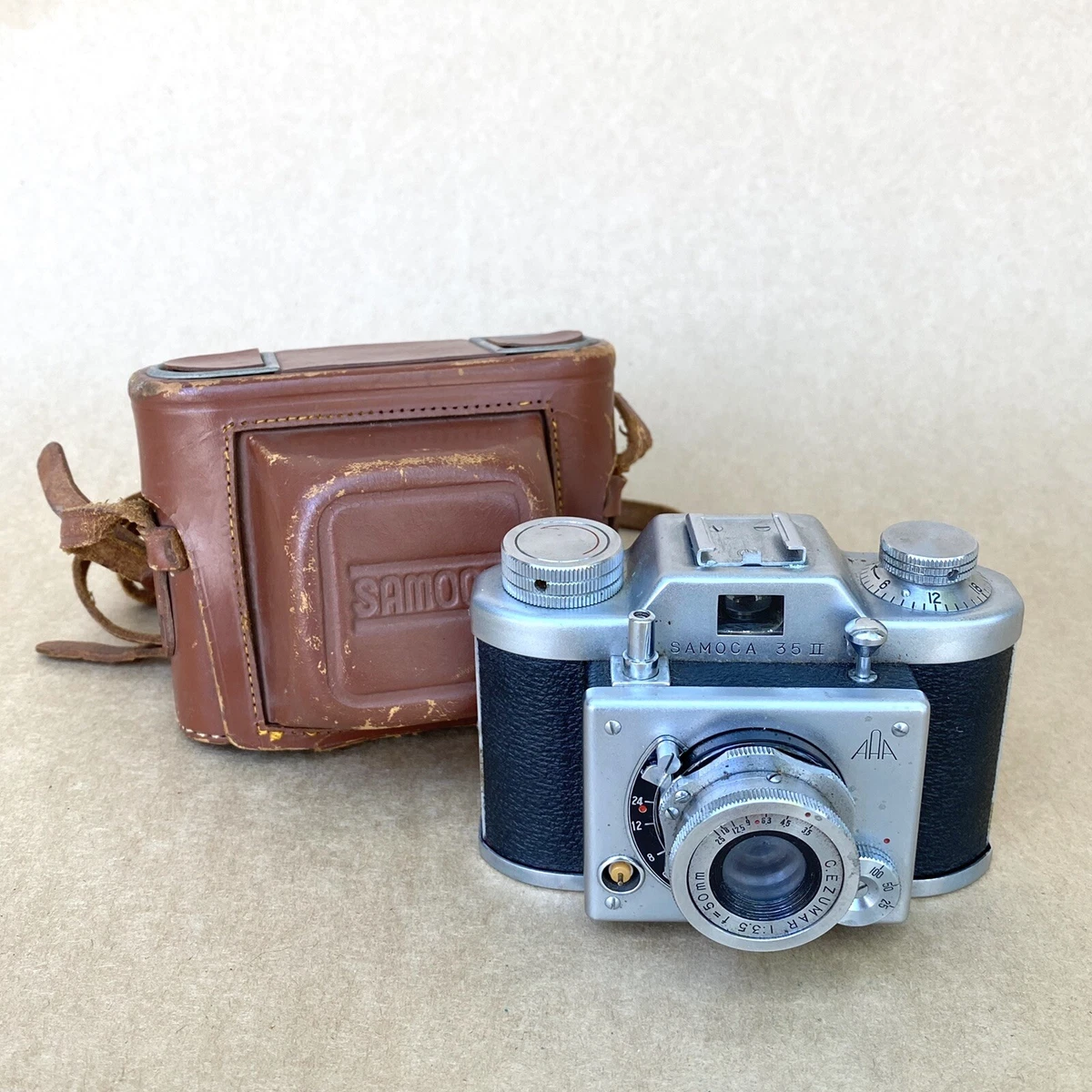 Samoca 35 II Vintage Film Camera W/ C.EZUMAR 50mm 1:3.5 & Leather Case