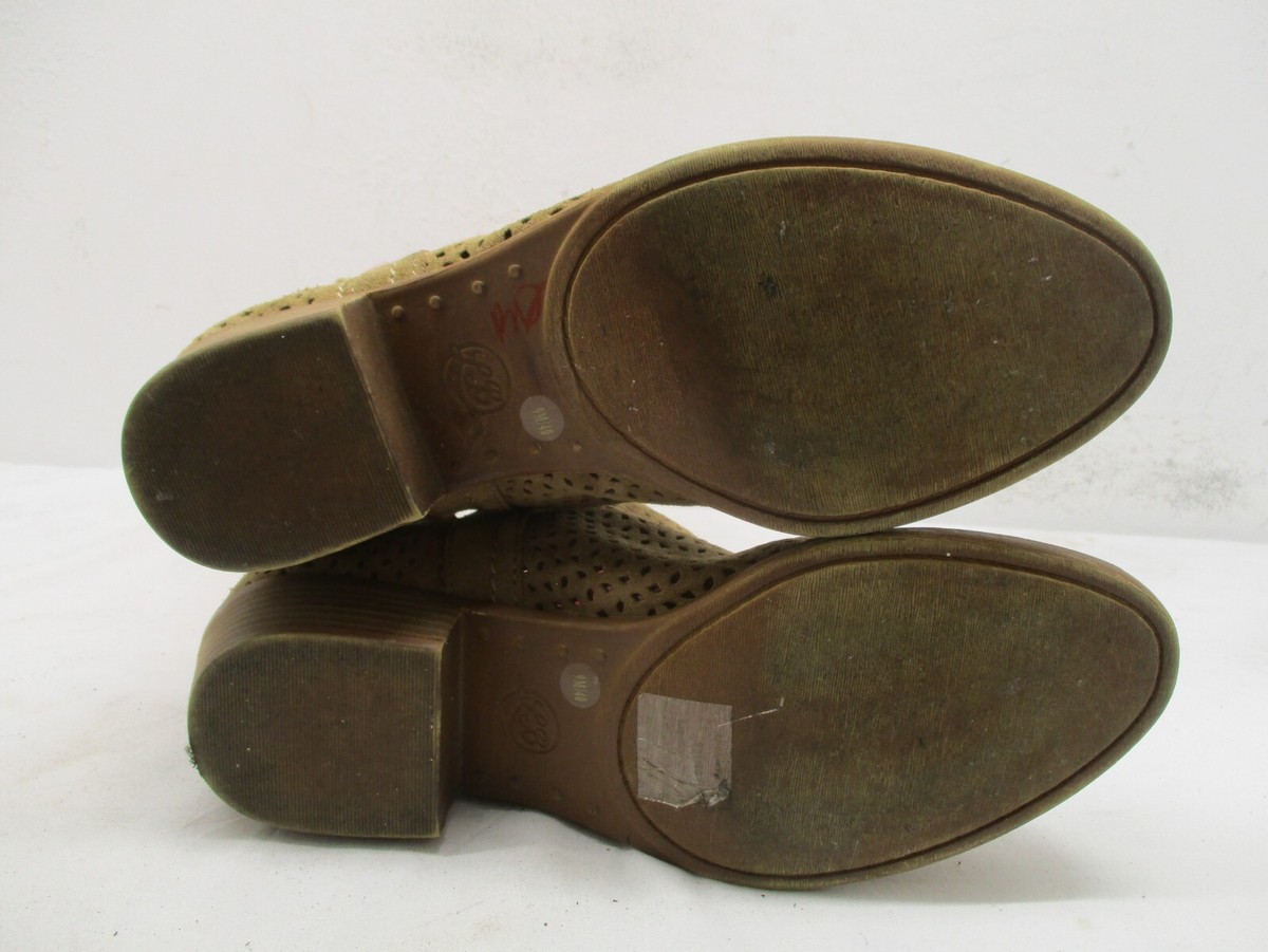Lucky Brand women’s Taupe Suede Booties size 9 LUCKY BRAND Womens size 9 Taupe Suede Side Zip Wedge Ankle  main image 2