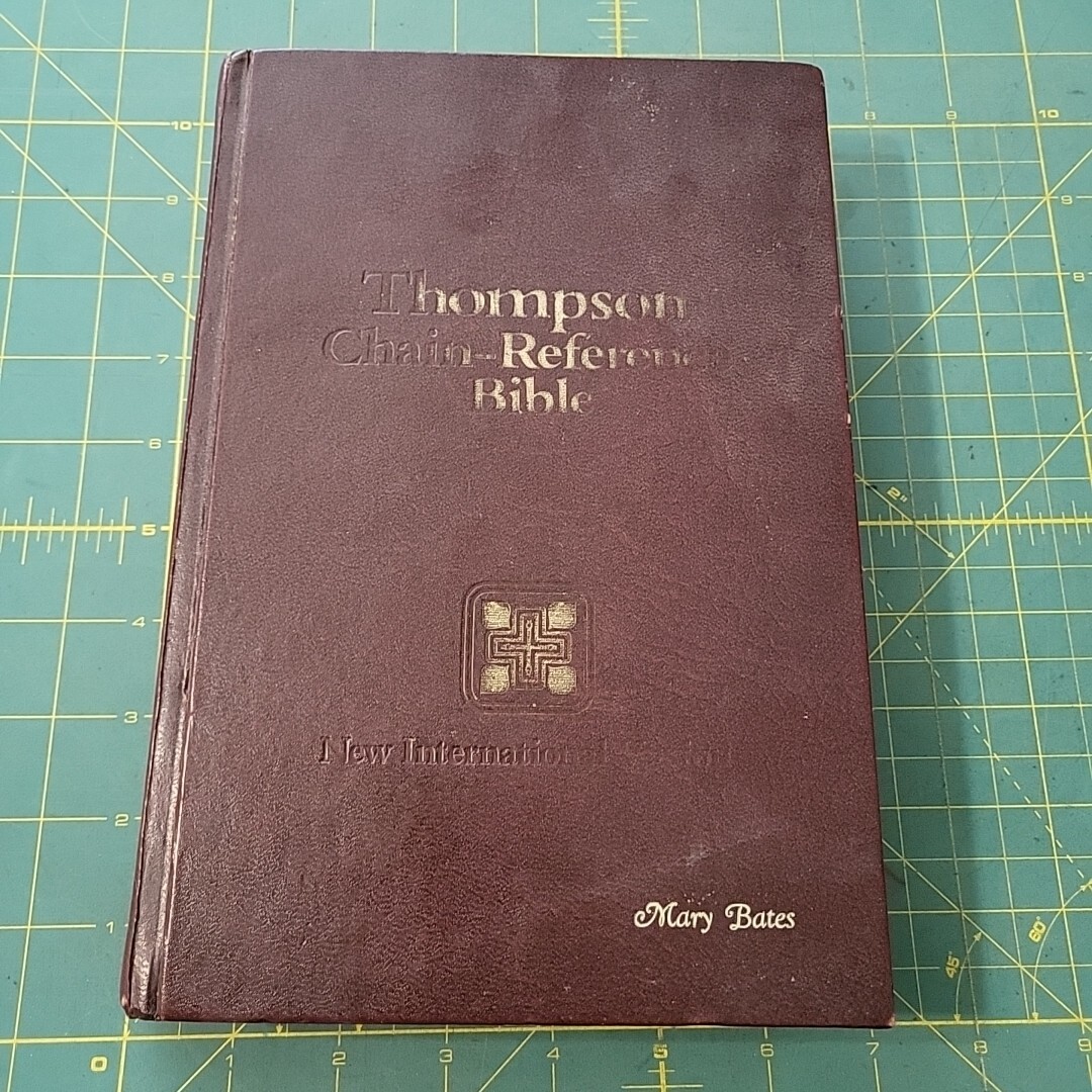 Thompson ChainReference Bible, NIV Red Letter Edition, 1983 Kirkbride