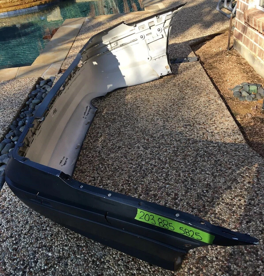 2038855825 MERCEDES OEM 05-07 C230/C240/C280/C320/C350 con paquete deportivo parachoques trasero Foto 4 de 4