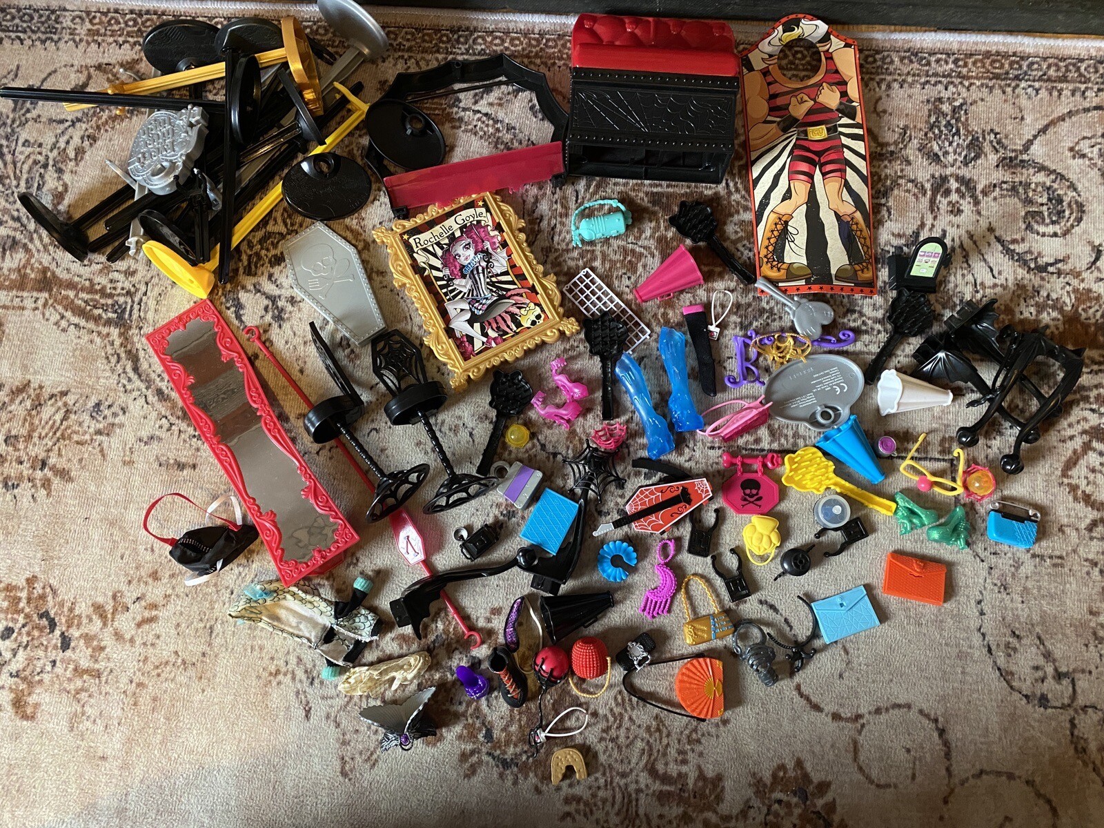 Used monster high dolls bundle (36 Dolls Plus Pets & Accessories) eBay