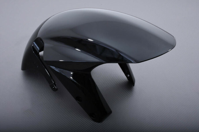 Garde-boue avant moto noir pour les sorties circuit sur GSX-R 750