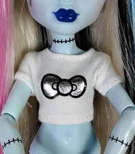 Bratz Hello Kitty Cloe White Shirt Top Silver Bow Graphic Logo Fits Monster High