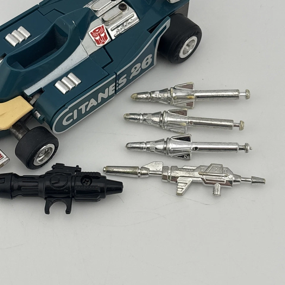 Mirage Complete - Vintage 1984 G1 Transformers Hasbro - Image 2 of 4