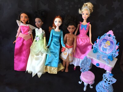 Disney Doll Bundle: Eleanor, Tiana, Merida, Moana, Cinderella