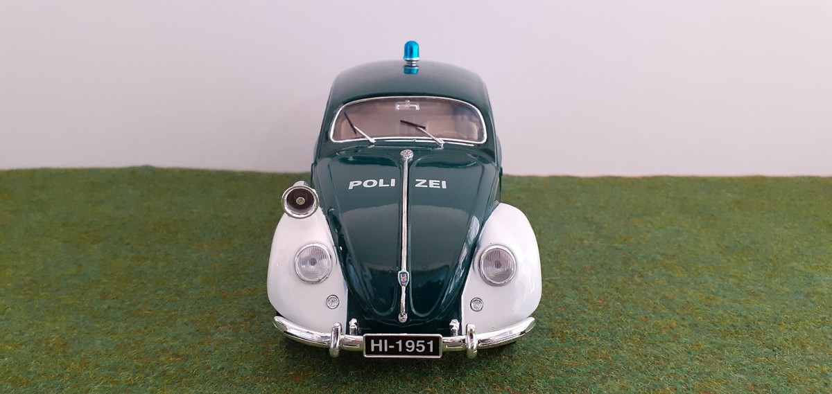 La Chevrolet Impala Military Police de Maisto (1/18