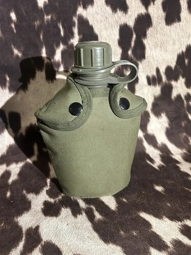 U.S. US GI Military Style Canteen Alice Clips Snaps All Intact Appears Unused