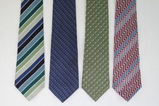 Men's Group Of Geoffrey Beene classic Width Ties set of 4 Silk Ties - Lot  18