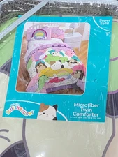 NWT SQUISHMALLOWS Twin Reversible Microfiber Comforter Blanket