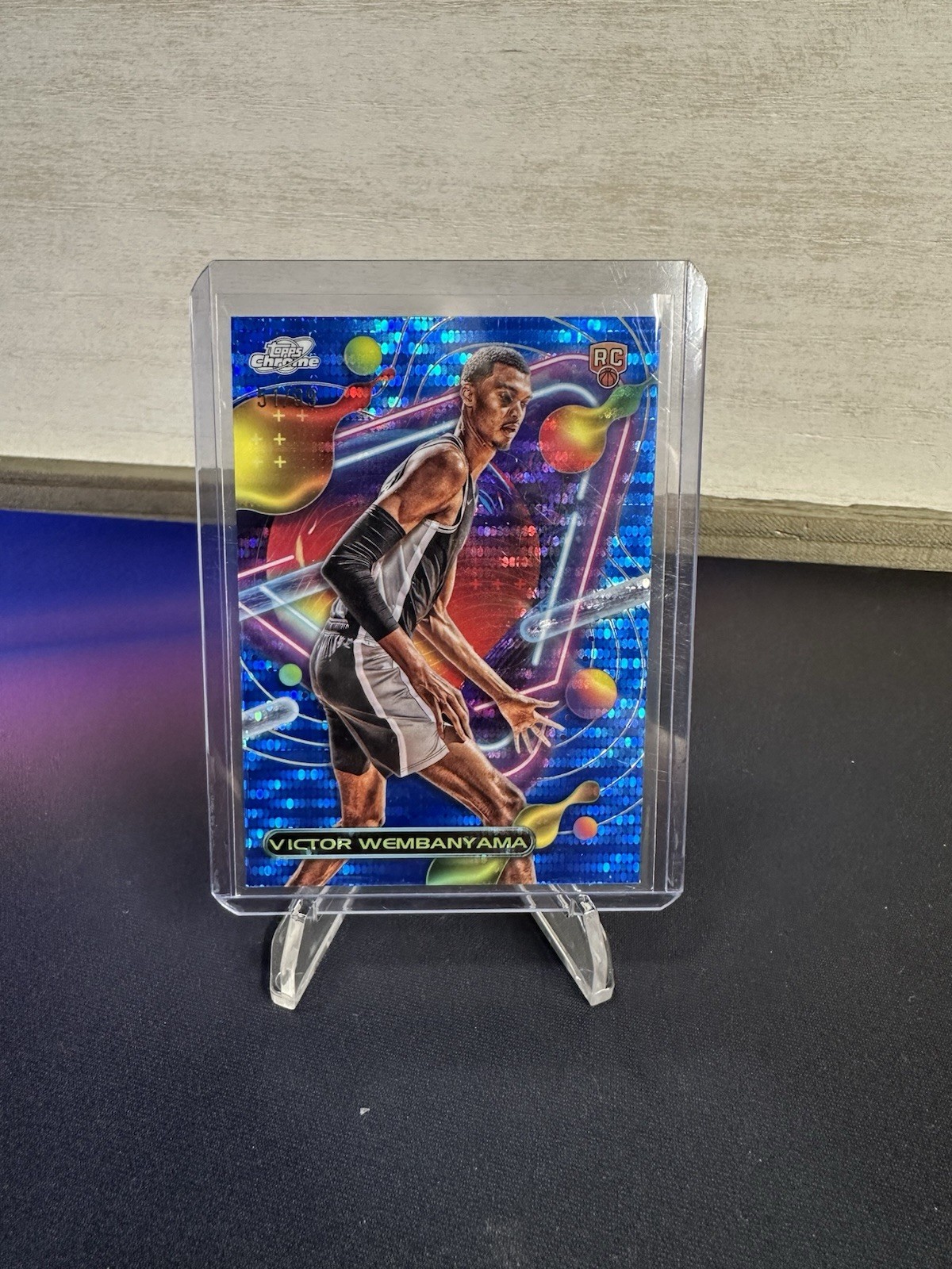 2023-24 Topps Cosmic Chrome - Victor Wembanyama Blue Moon Refractor /99 (RC)