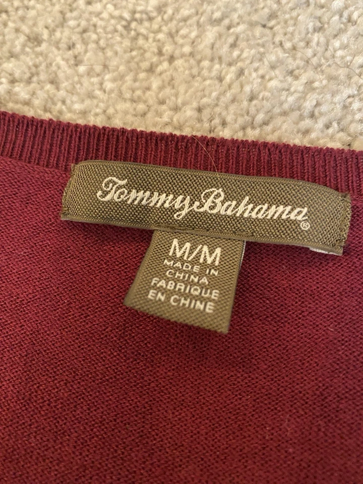 Tommy Bahama Sequin 3/4 Sleeve Pineapple Sweater Women’s Medium Burgundy Foto 3 de 4