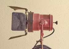 #10/ Vintage Cinema/Mole Richardson Focusing Mickey Mole type 4081 w/ barn doors