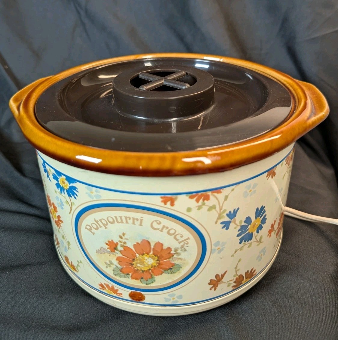 Mini Crock Pot For Potpourri Betty Crocker Mini Fondue Melting Pot