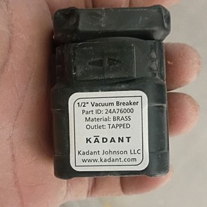 Kadant 1/2" Brass Vacuum Breaker MPN 24A76000 Inlet & Outlet
