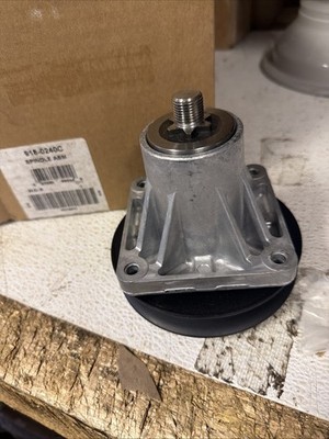 MTD 918-0240C Spindle Assembly 46'' Deck Troy-Bilt Horse Bronco 840H 848H SP8