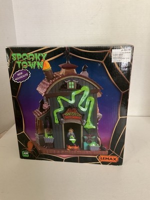 Lemax Spooky Town 2020 TERRIBLY TWISTED TAFFY WORKS #05607  Lit Halloween 
