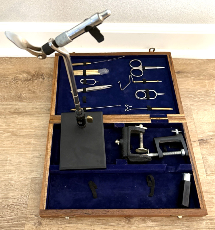 Fly Tying Vise with Travel Case Fly Tying Vice Kit