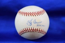 Yogi Berra Cards, Rookie Cards and Memorabilia Guide 47