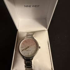 Nine West Women's Quartz Silver Tone Bracelet Watch Glitter Dial w/ Box