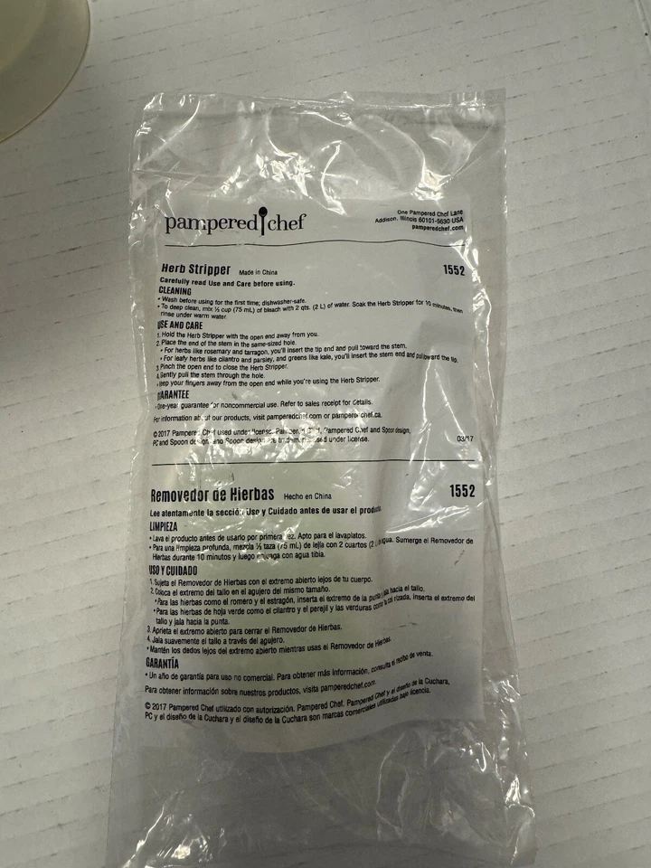 Pampered Chef Herb Keeper & Stripper w/Ginger Grater - Image 4 of 4