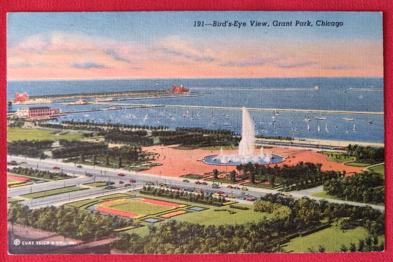 40's Vtg Linen Postcard-Bird's-Eye View of Grant Park-Chicago, IL-kept Pristine
