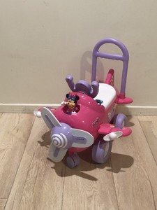 minnie activity plane