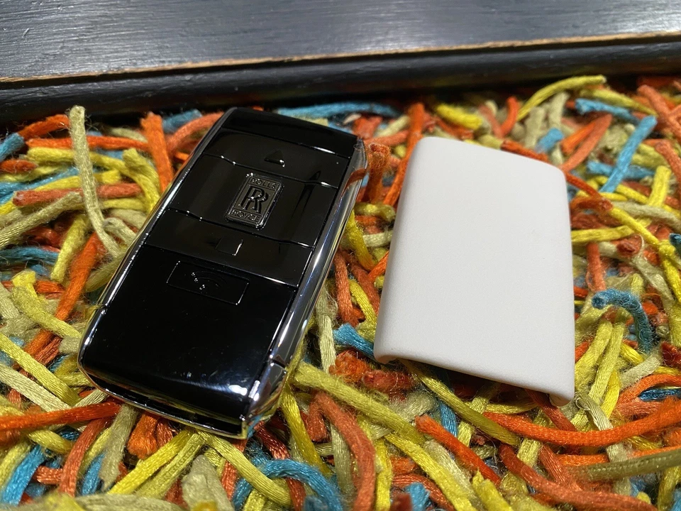 ROLLS ROYCE KEY FOB REMOTE PHANTOM 2019 2020 2021 2022 2023 GHOST CULLINAN WRAIT - Image 3 of 4