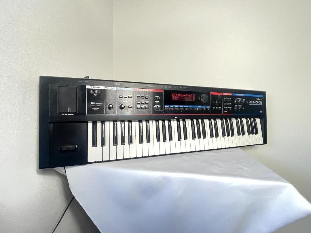 Roland Juno Di for sale - eBay