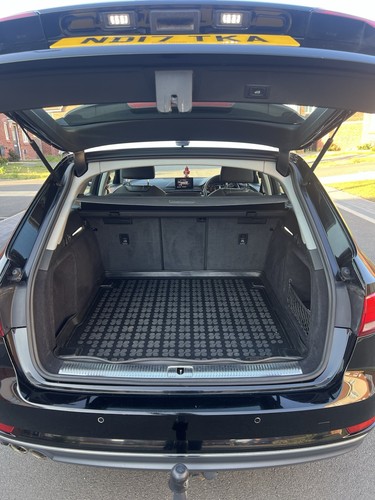 Audi A4 Sport Tdi 190 Quattro S Tronic Automatic - Picture 11 of 24