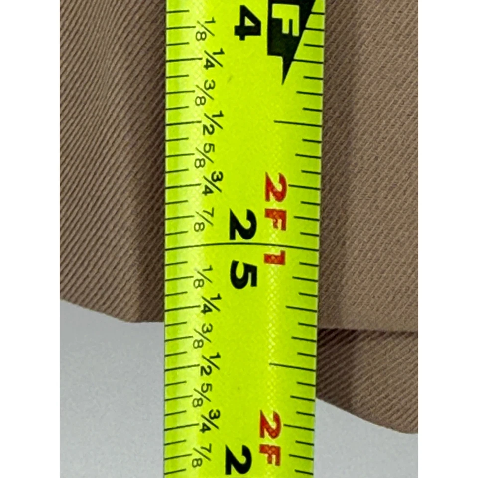 Alfred Dunner Studio Womens 16W Beige Elastic Waist Pull On Bermuda Shorts - Image 3 of 4