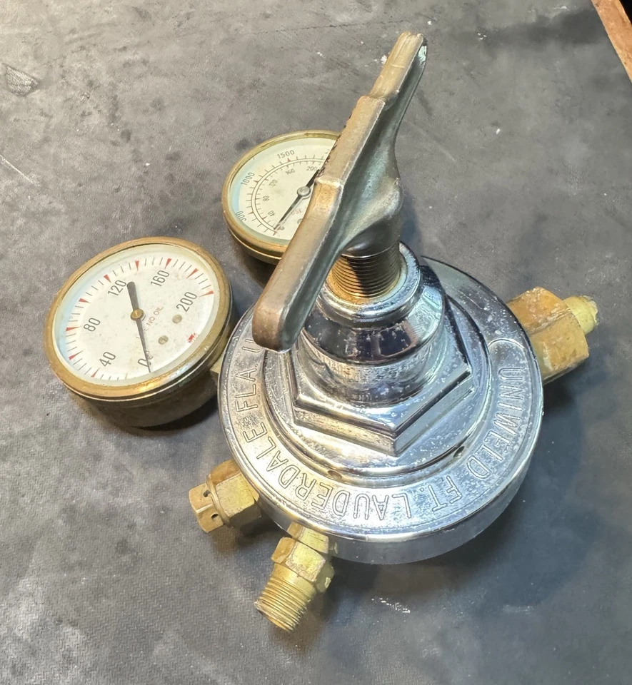 Regulador de gas comprimido de dos etapas UNIWELD 8010 argón helio nitrógeno envío gratuito Foto 2 de 4