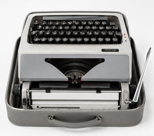 Vintage Erika Typewriter—working thumbnail