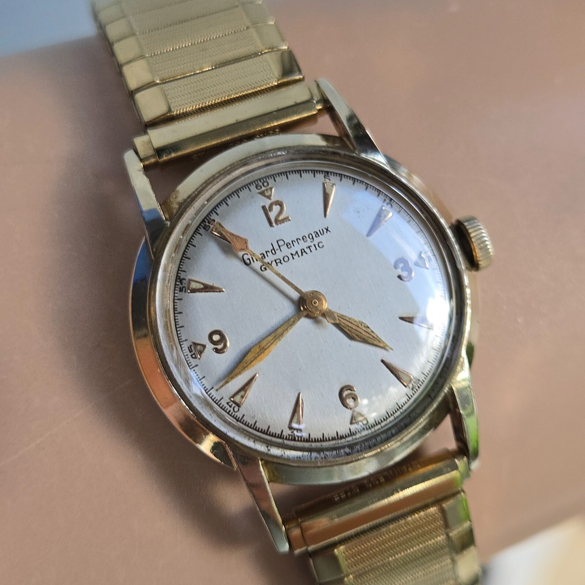 Girard-Perregaux Gyromatic 腕時計 s-l1200.jpg