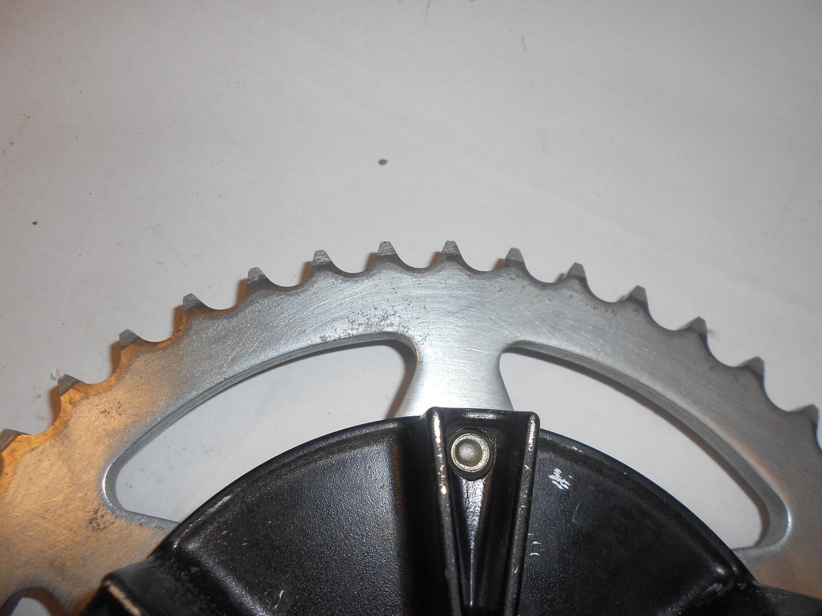 YAMAHA FZ6 REAR WHEEL HUB SPROCKET 5SL-25366-00-00 FZ600 FZ YAMAHA FZ6 REAR WHEEL HUB SPROCKET 5SL-25366-00-00 FZ600 FZ