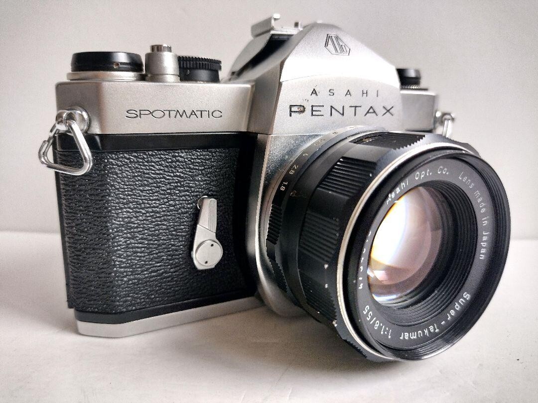 139 Pentax Spotmatic SP 35mm film camera Super Takumar 55mm f/1.8