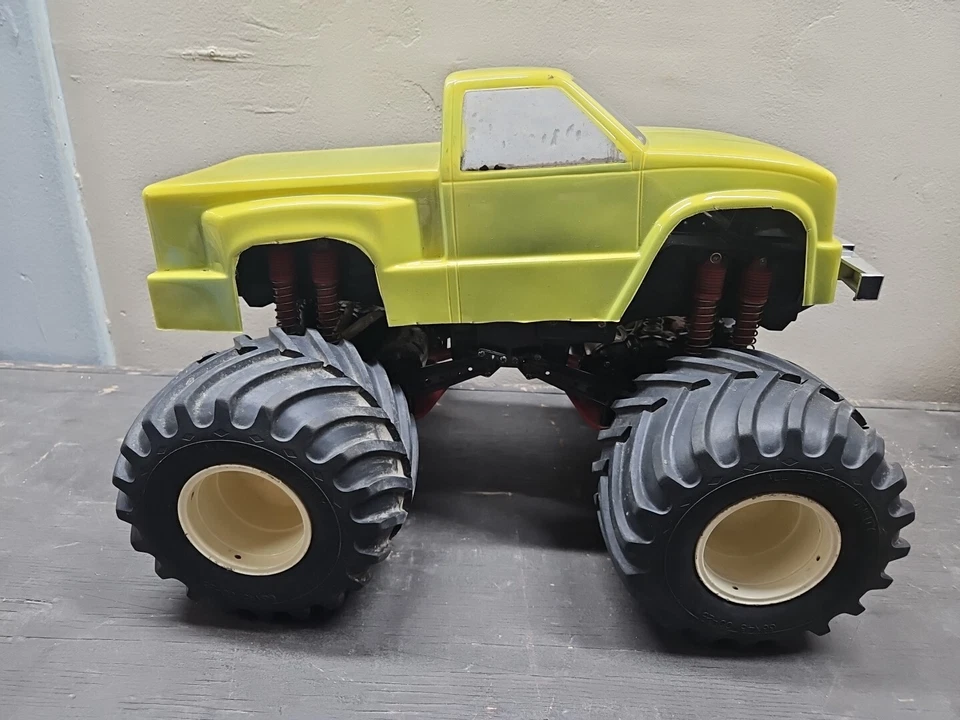 Parma?  1/10 scale  Chevy PU RC body Rare  Single Cab  Body Only - Image 3 of 4