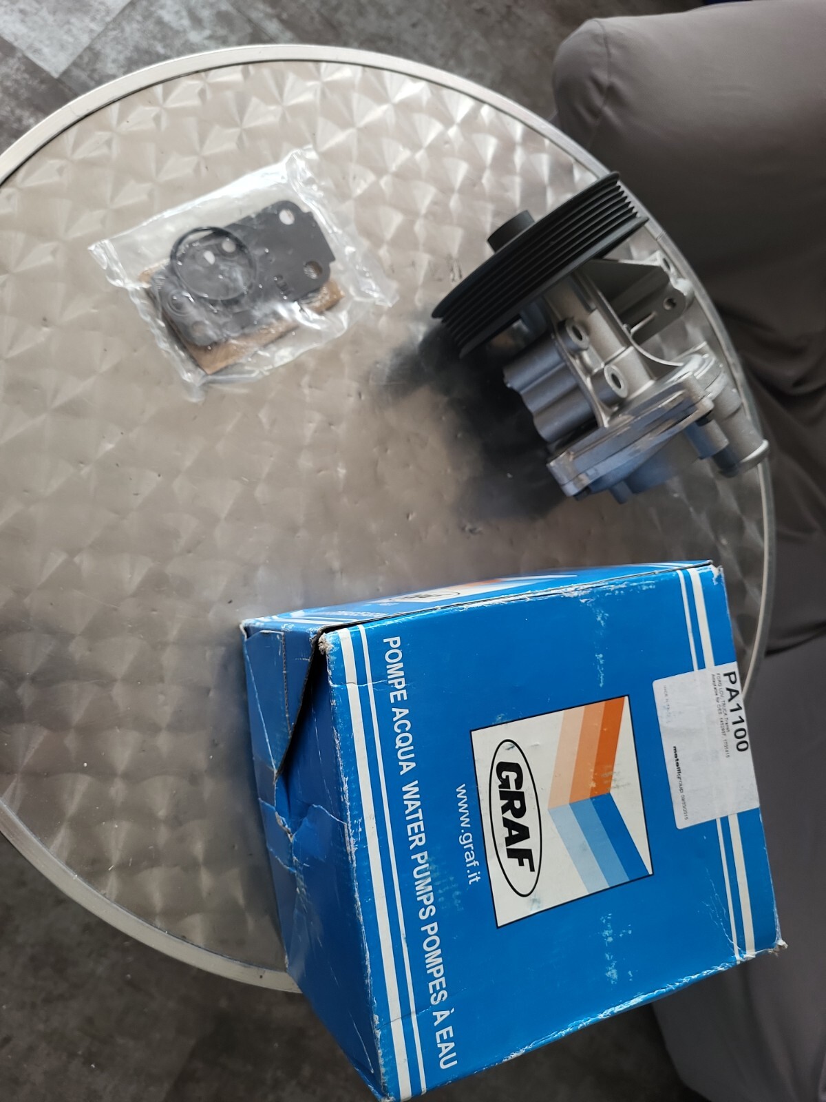 Pompa acqua GRAF PA1100 Per FORD TRANSIT , LCV , TRUCK O.E. 1452907 , 1701415