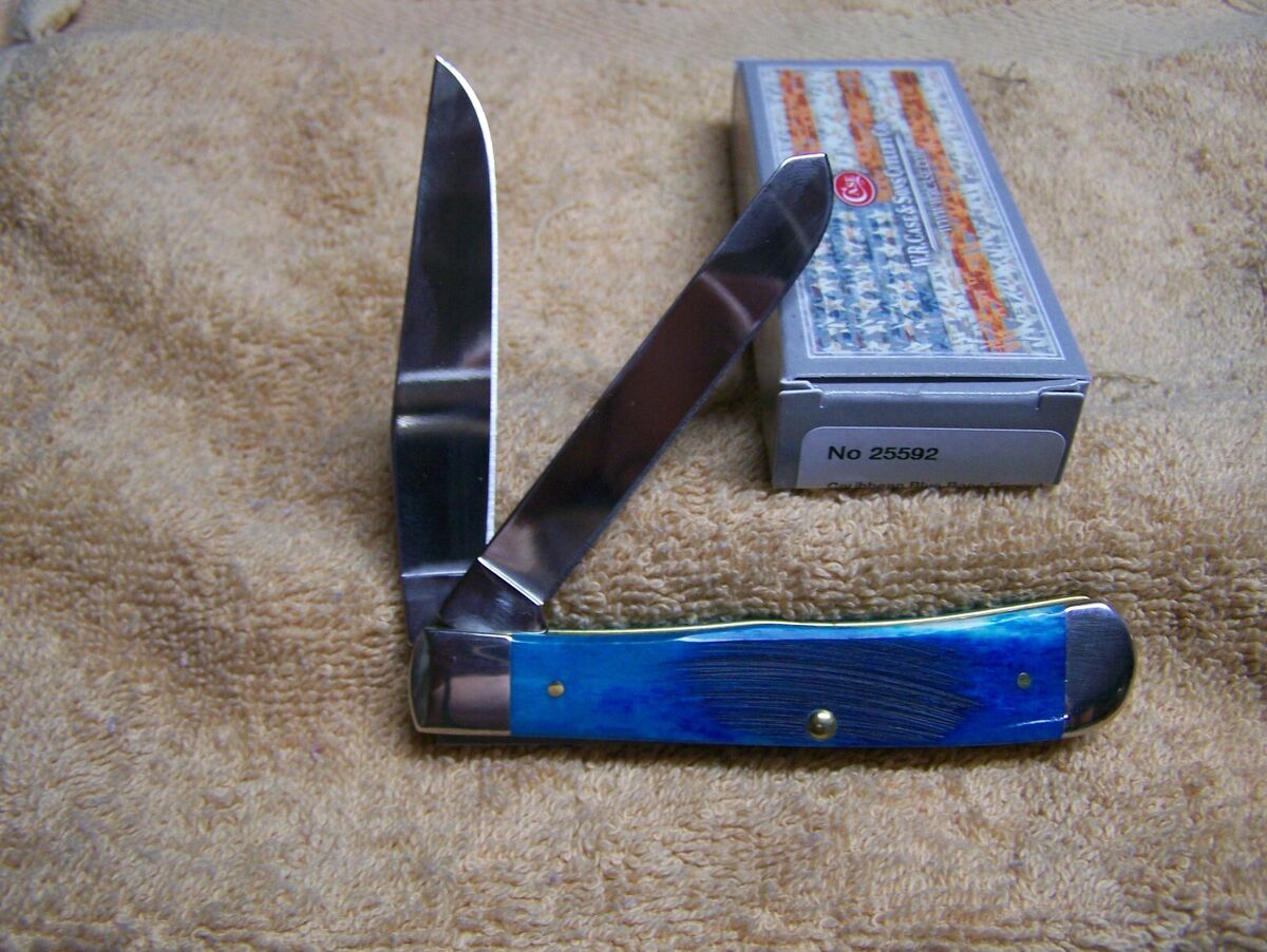 W R CASE CARIBBEAN BLUE SAWCUT BONE 6254 4 1/8 W R CASE CARIBBEAN BLUE SAWCUT BONE 6254 4 1/8