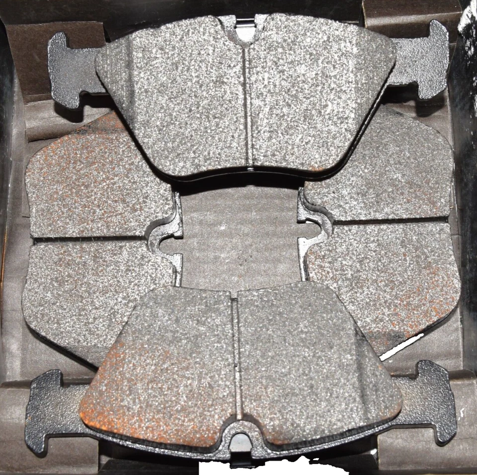 Pastilla de freno trasera Pro Stop PD946M semimetálica delantera y Bapmic CMX7427 para BMW X3 Foto 4 de 4