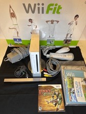 🎮 Nintendo Wii Console Bundle – Complete Starter Set + Wii Fit Board 🎮