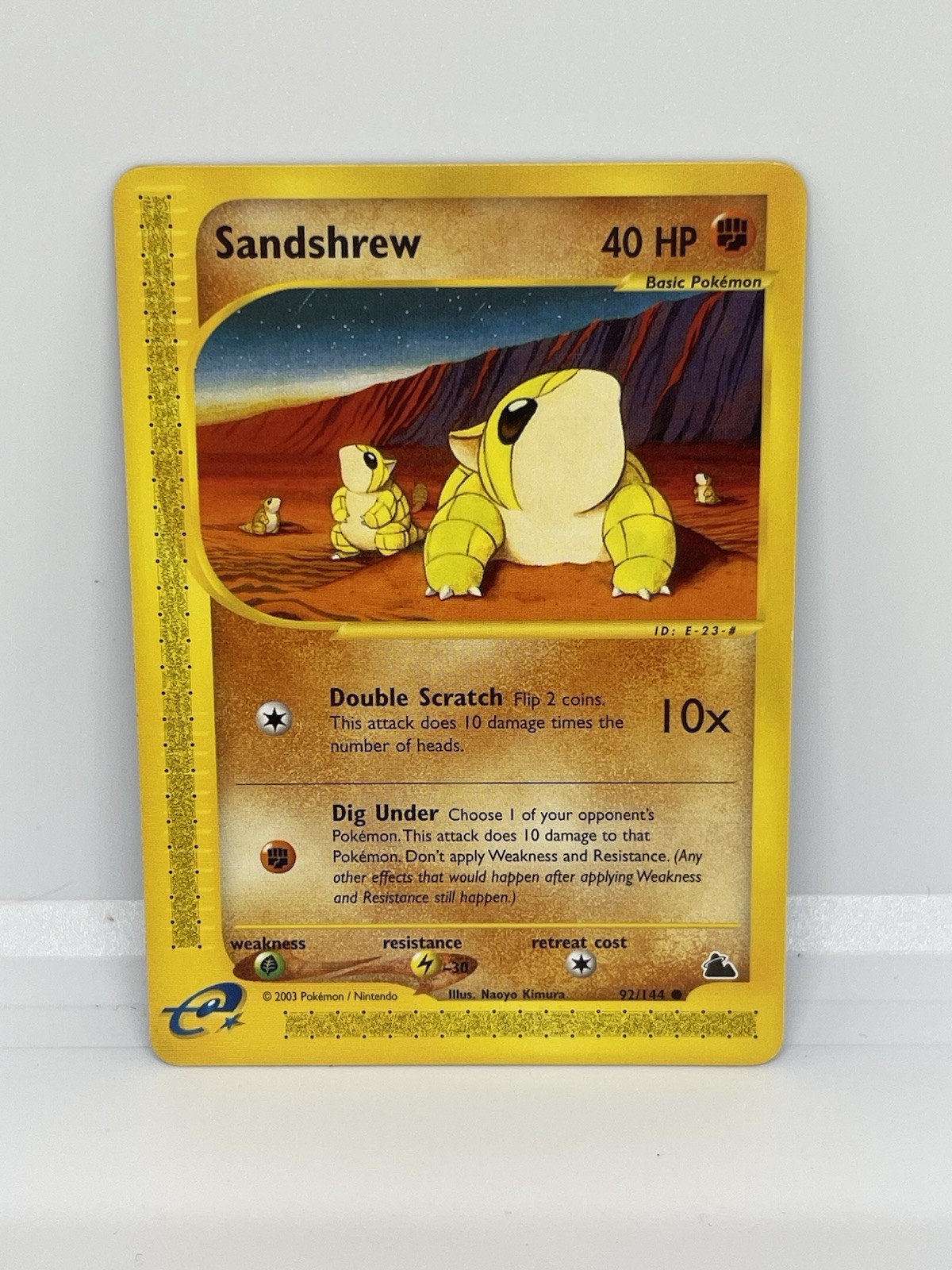 Pokemon Sandshrew Skyridge NON-Holo (PACK FRESH) 92/144 NM
